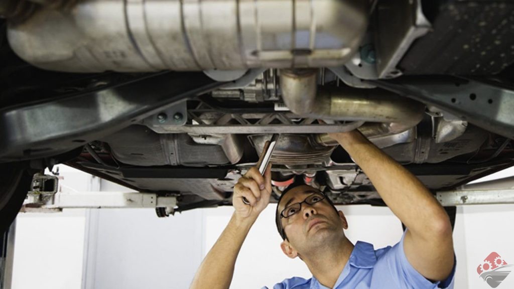 علل نشت مایعات خودرو و اهمیت برطرف کردن آن