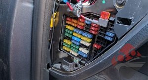 علت سوختن فیوز خودرو چیست؟